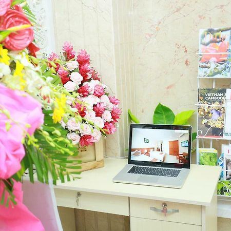 Valentine Hotel Saigon - Bui Vien Street Ho Si Minh-város Kültér fotó
