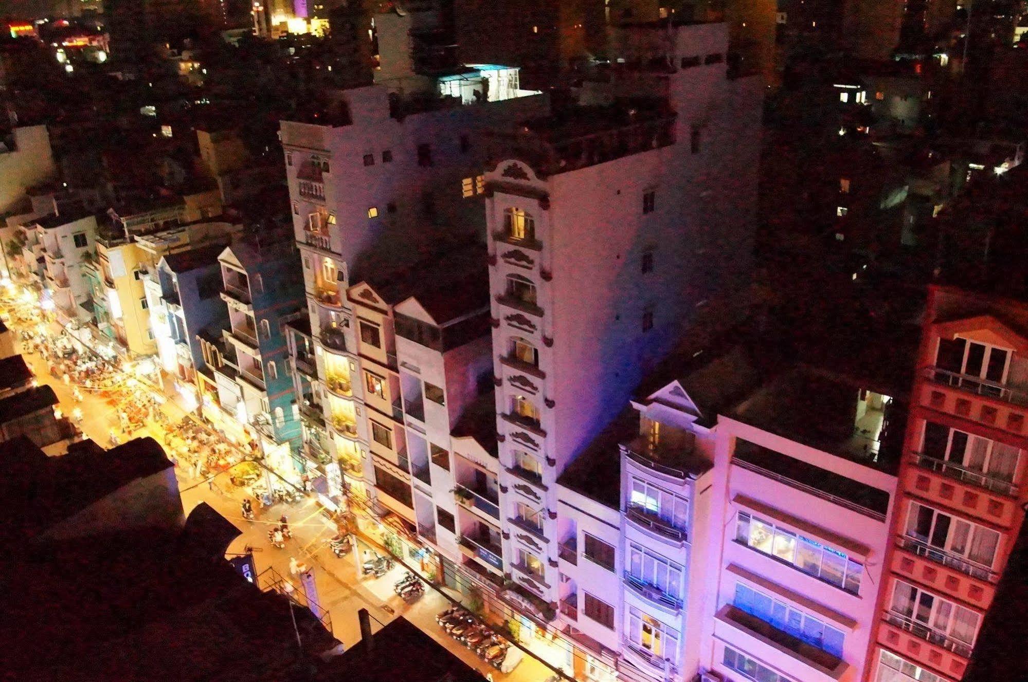 Valentine Hotel Saigon - Bui Vien Street Ho Si Minh-város Kültér fotó
